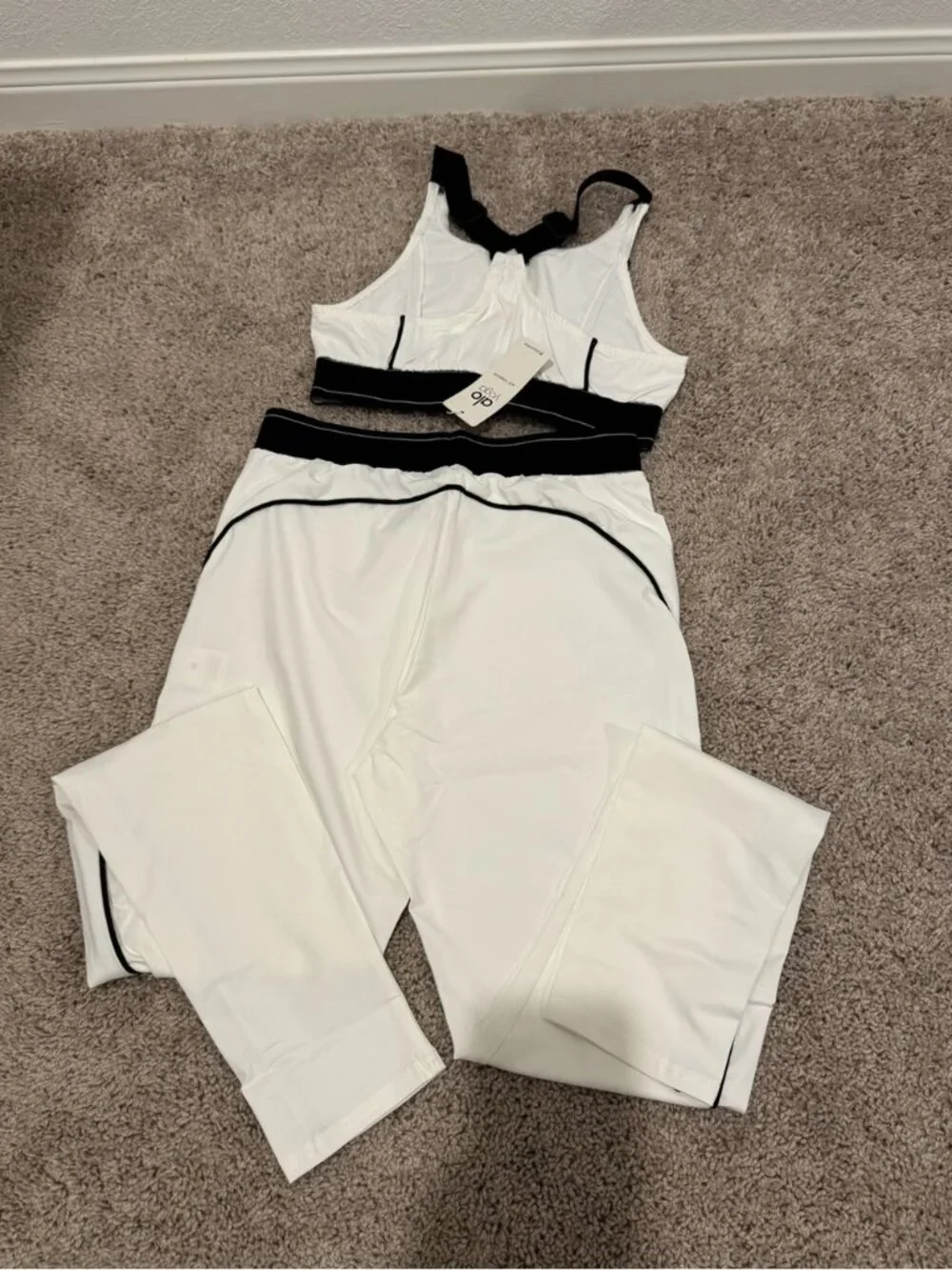 ALO Yoga Black Leggings and Sports Bra Set with White Piping